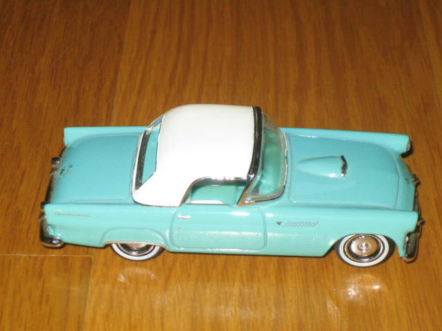 Dinky 1959 Ford Thunderbird Matchbox Mattel
